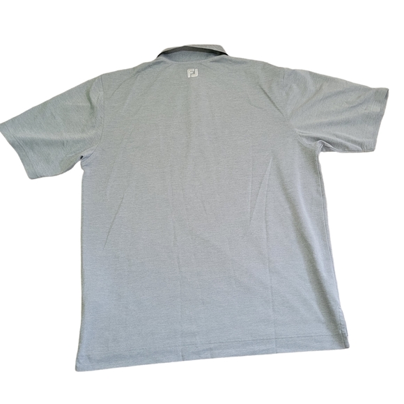 Footjoy mens golf polo size large. Fits like an XL - Picture 5 of 5